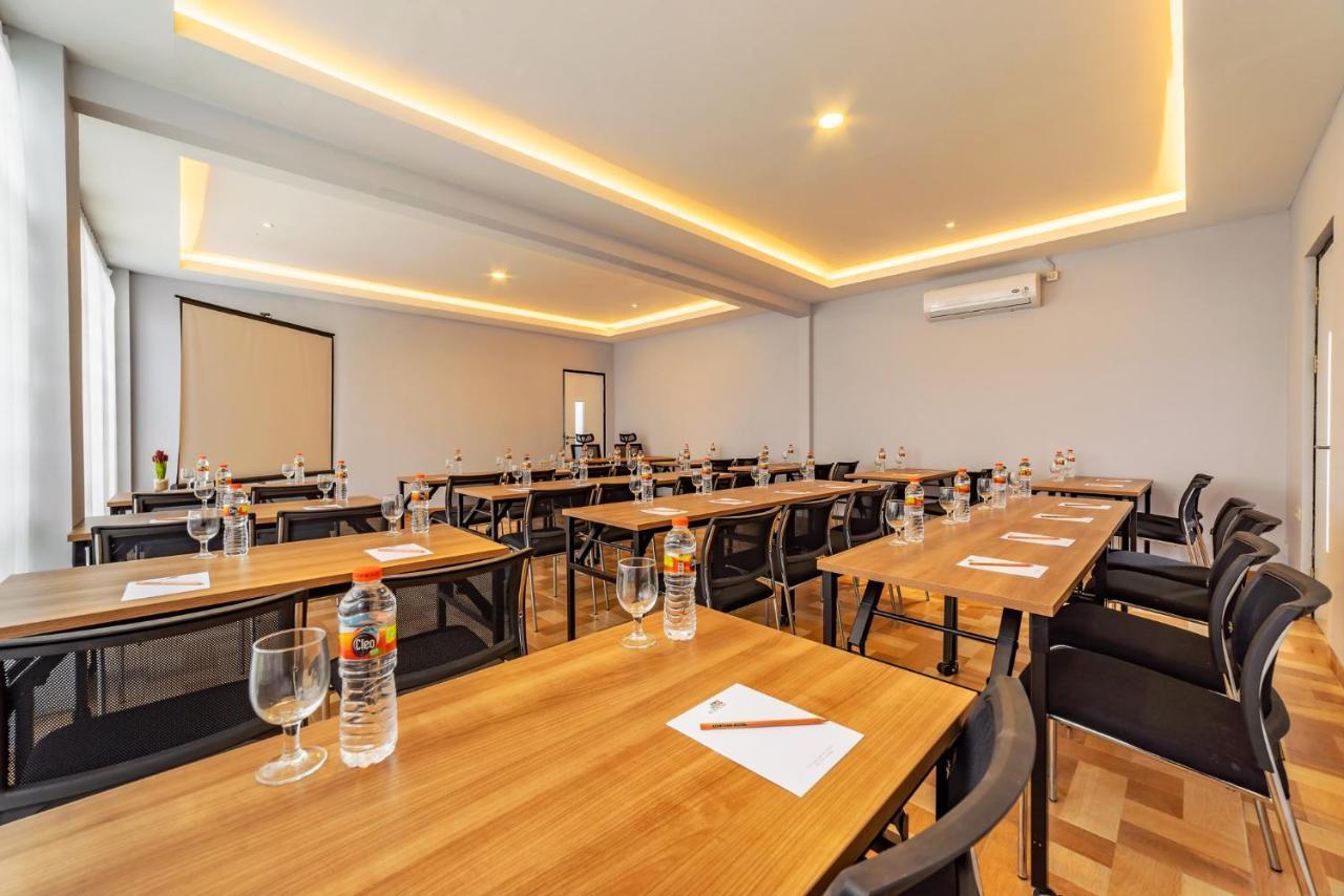 Kontena Hotel Batu  Dış mekan fotoğraf