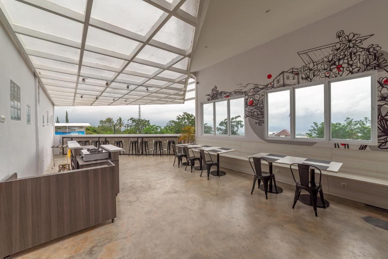 Kontena Hotel Batu  Dış mekan fotoğraf